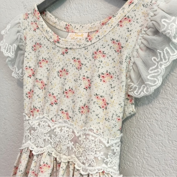 Haute Baby Pink & Cream with Lace Details Sundress with Flutter Sleeves. Size 6Y - Picture 4 of 14